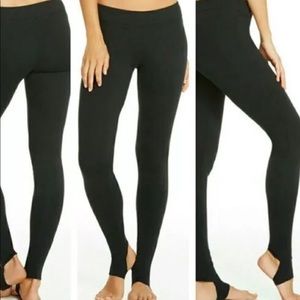 Fabletics-Houston Black Leggings with Stirrups!